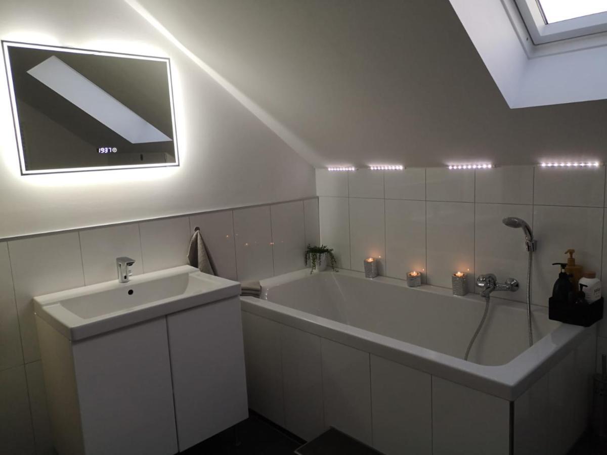 Haus Am Hang; Ferienwohnung Fernblick Stolberg  Εξωτερικό φωτογραφία